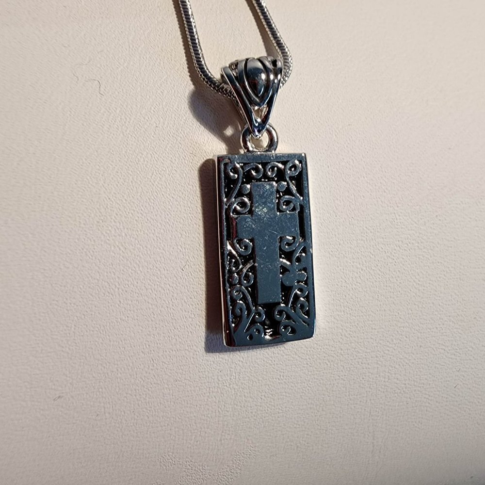 Alexa's Angel's BELIEVE Necklace NEW - Picture 2 of 4